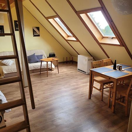 Apartamenty Na Poddaszu Bierdzany Luaran gambar
